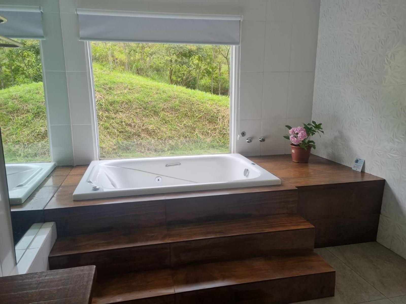 Villa Sitio Azeite Com Pimenta Itabirito Esterno foto